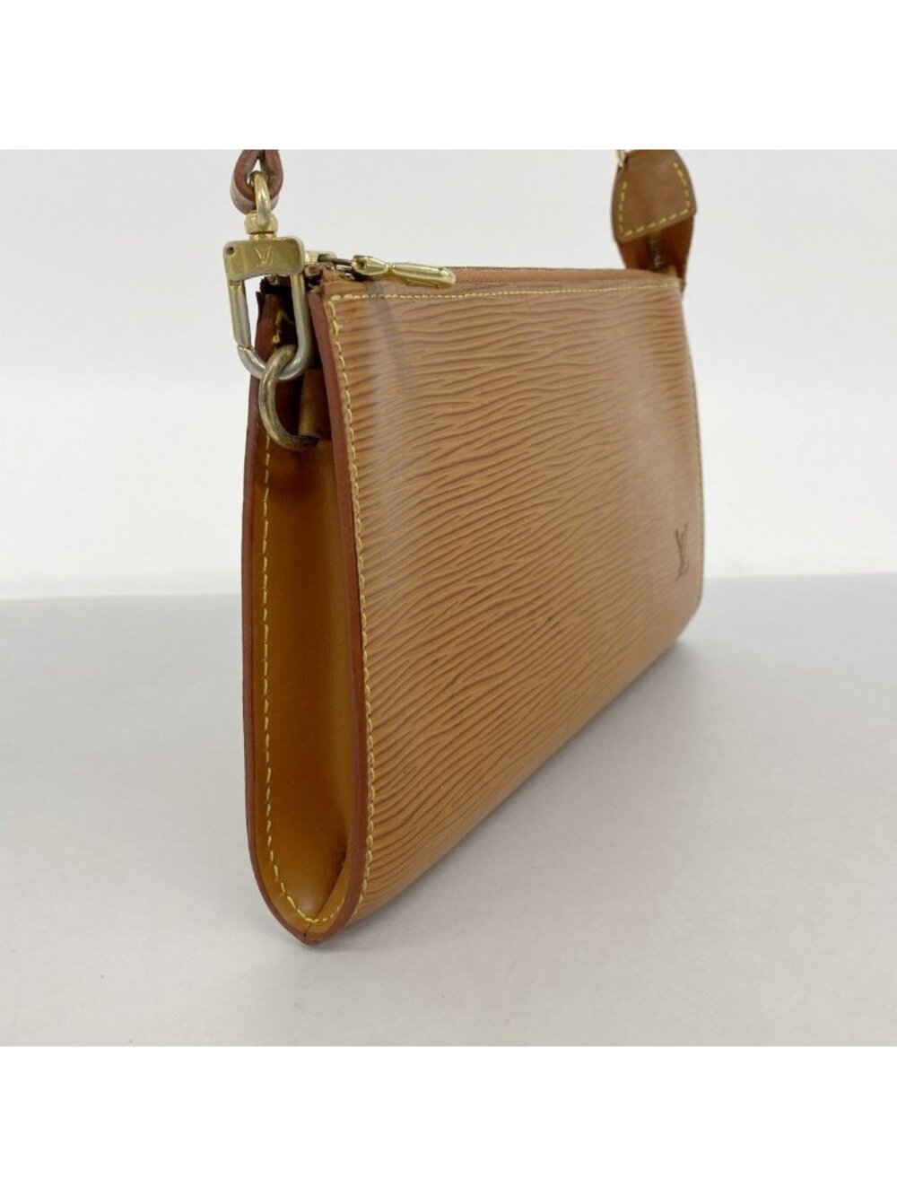 ★SOLD★ Louis Vuitton Pouch Epi Pochette Cipango Gold - Picture 2 of 9